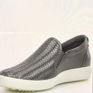 Soft 7 Woven Leather Slip-On Sneakers  (39)